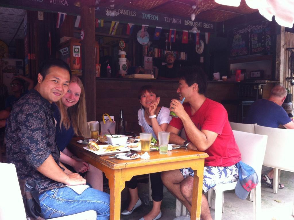 Noom Guesthouse Lop Buri Exterior foto